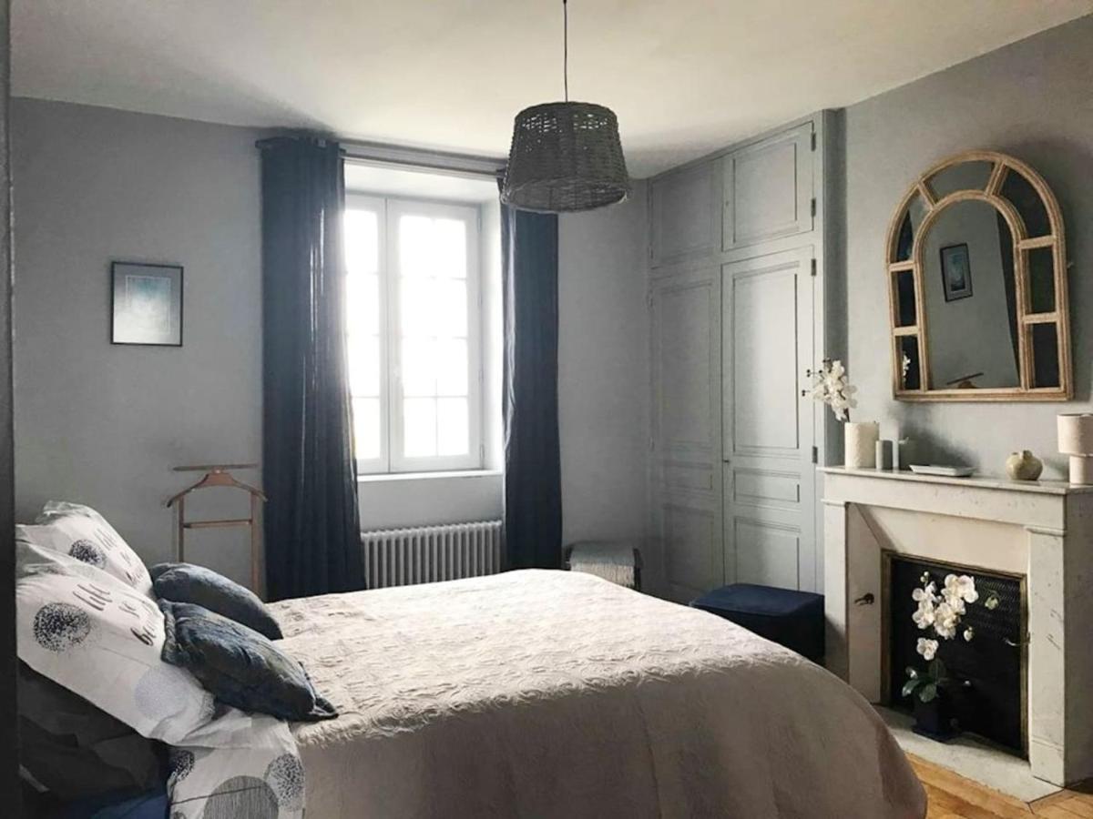 Le Compostelle Chic, Charme, Confort, Cocooning 80 M² Saint Leonard de Noblat Bagian luar foto